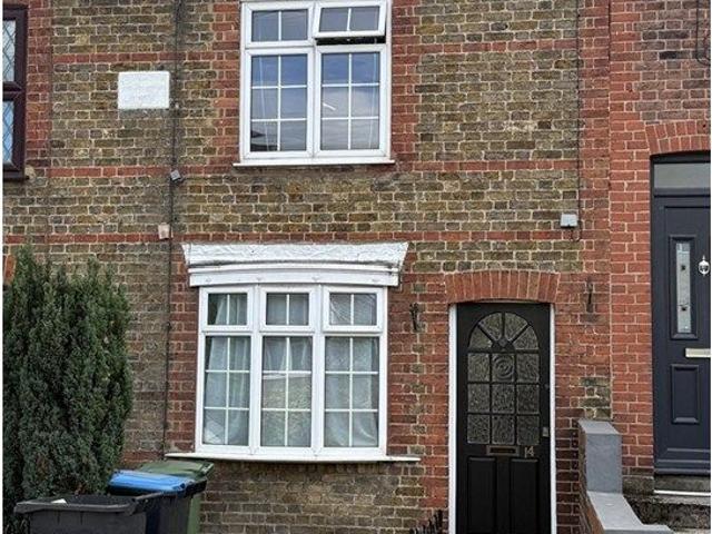 House for rent in Pouchen End, Hertfordshire