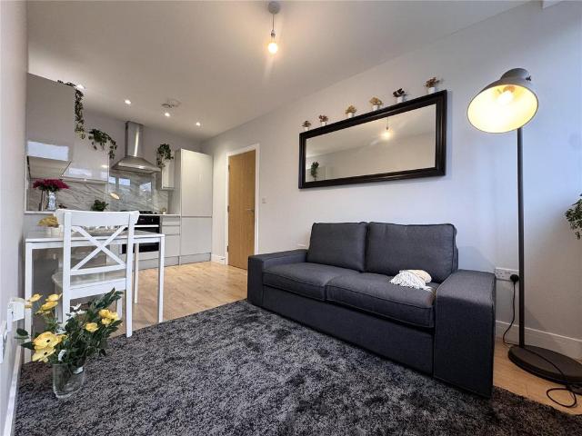 Apartment for rent in Kingsbury, Greater London