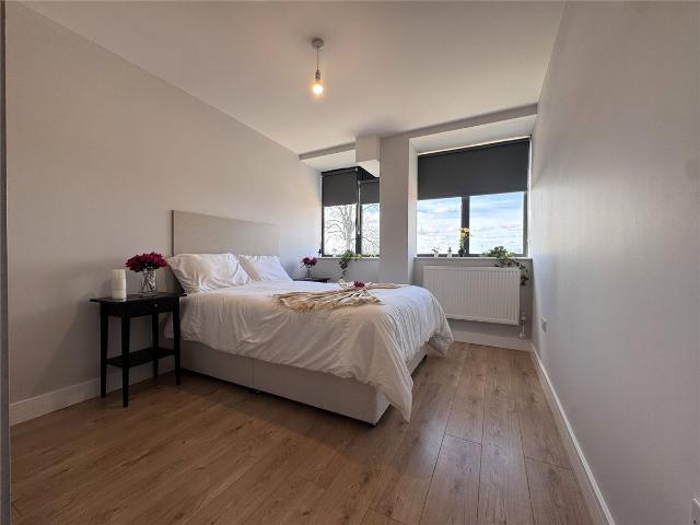 Apartment for rent in Kingsbury, Greater London