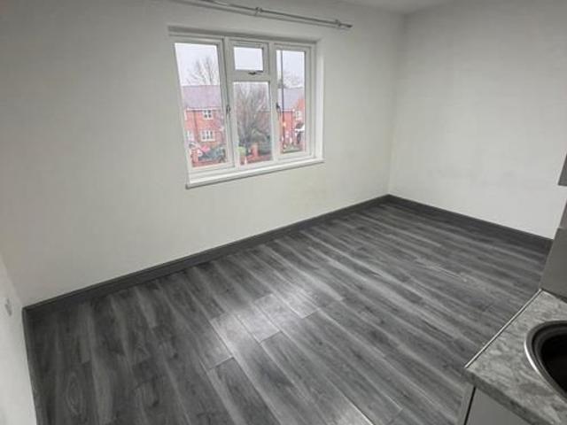 Studio for rent in Kitts Green, Birmingham
