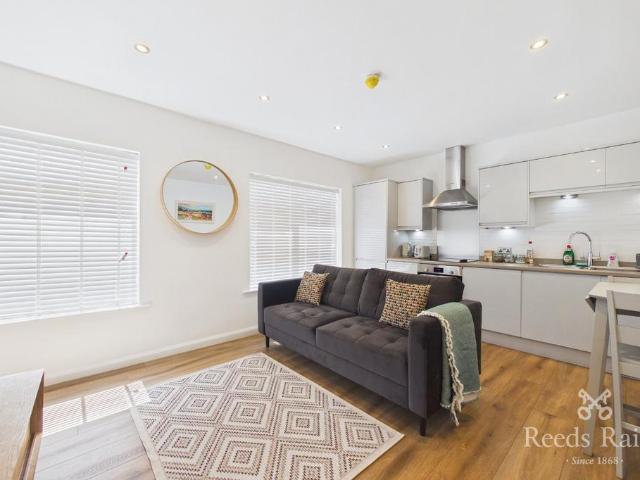 Apartment for rent in Little Preston, West Yorkshire