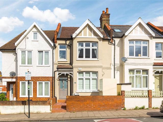 House for rent in Furzedown, Greater London