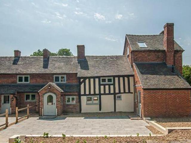 House for sale in Lyons, Greater London