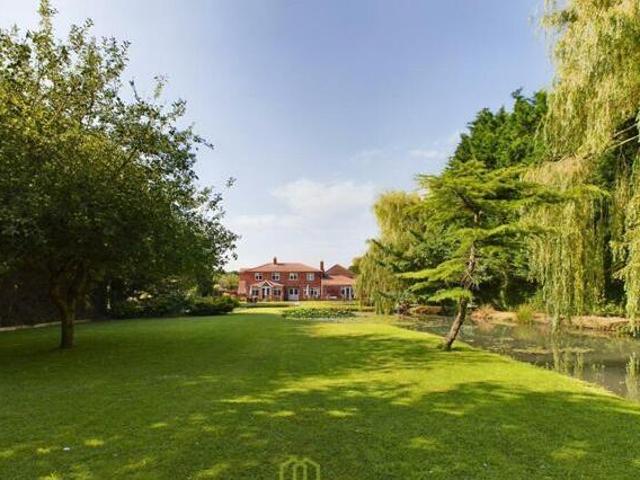 House for sale in Lyons, Greater London