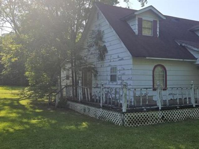 House for sale in Cherokee