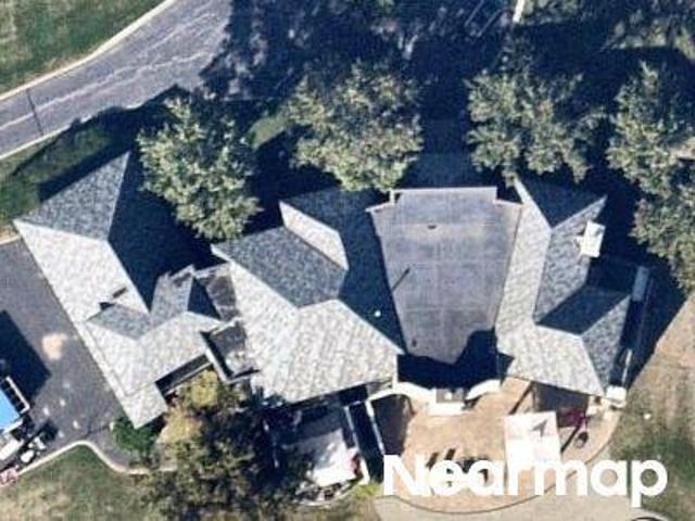 House for sale in Mchenry, Illinois