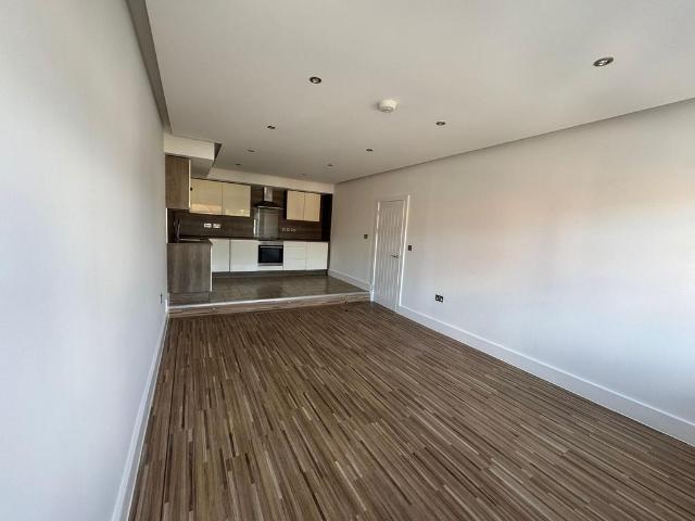House for rent in Lower Halliford, Surrey
