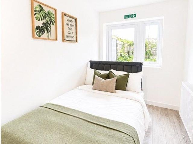 Room for rent in Essex
