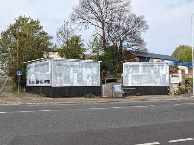 House for sale in Birkenhead, Liverpool City Region