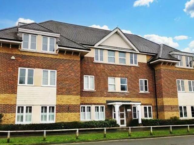 House for sale in Surrey