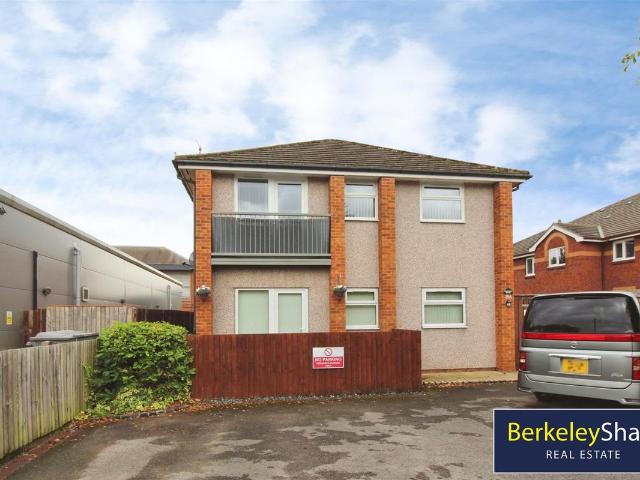 Apartment for rent in Moss Side, Sefton