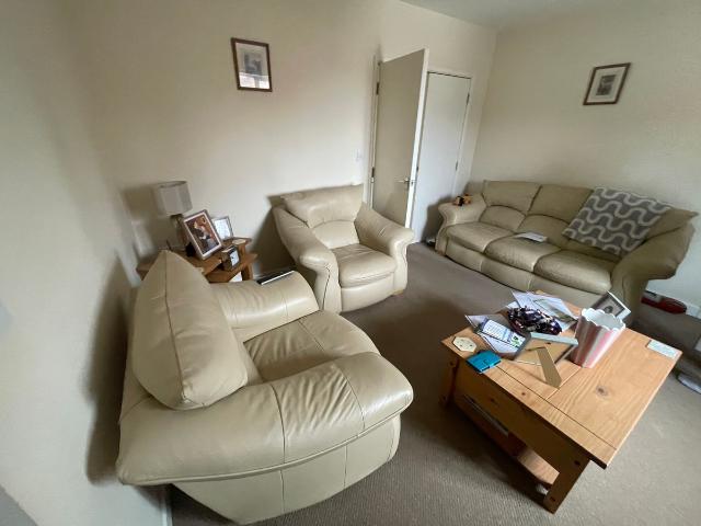 Apartment for rent in Glenfields, Pinfold