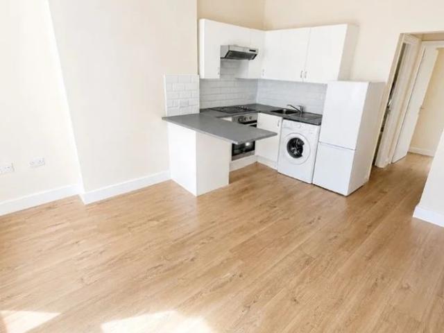 Apartment for rent in Harlesden, Greater London