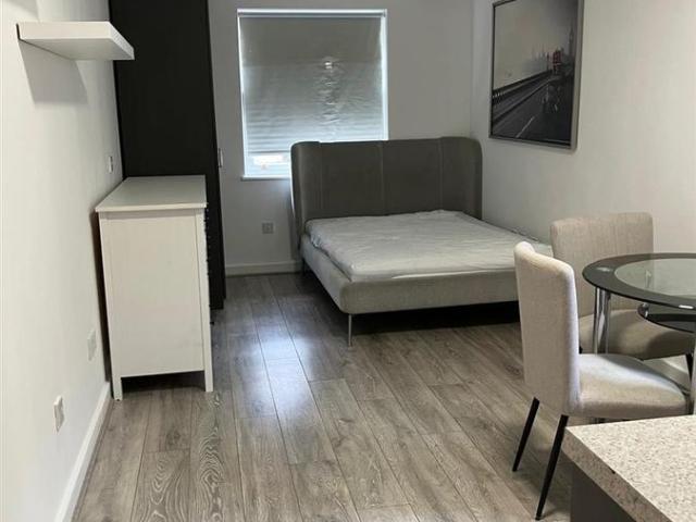 Studio for rent in Hendon, Greater London