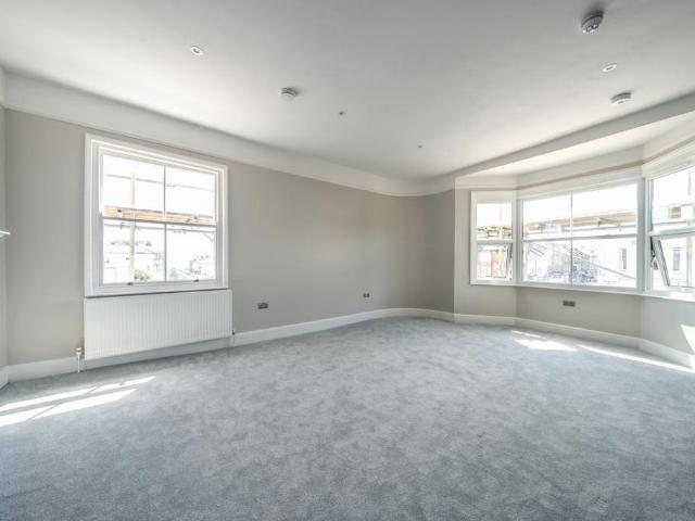 Apartment for rent in Portslade by Sea, Hove