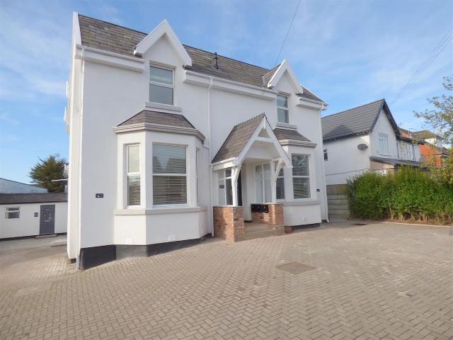 Apartment for rent in Huyton, Knowsley