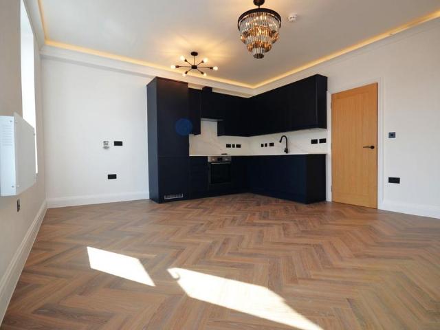 Apartment for rent in London Borough of Ealing, Greater London