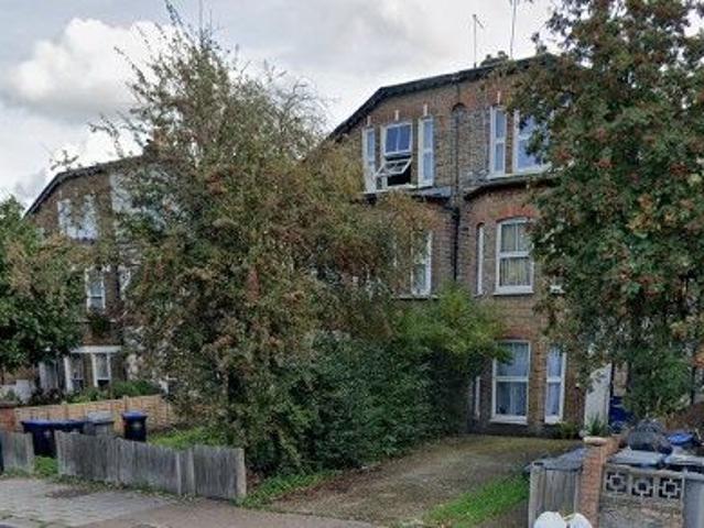 Studio for rent in Harlesden, Greater London