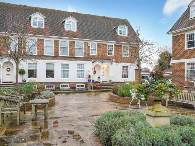 House for rent in London Borough of Merton, Greater London