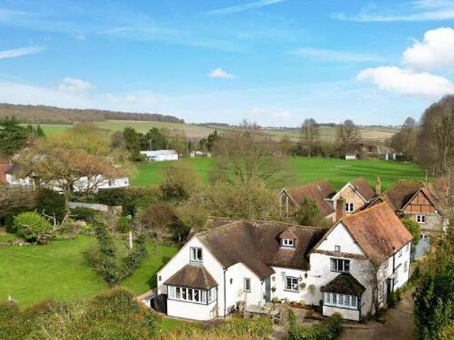 House for sale in Lunnon, Buckinghamshire