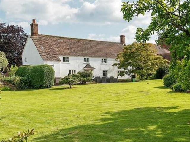 House for sale in Lyons, Greater London