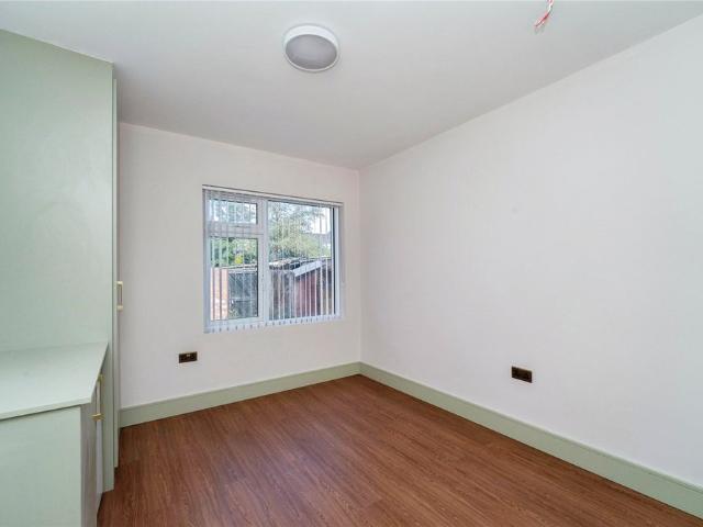 House for rent in London Borough of Ealing, Greater London