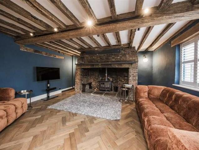 House for rent in Offham, Bourne Vale
