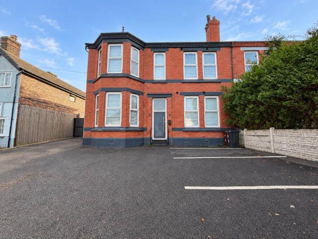 Apartment for rent in Huyton, Knowsley