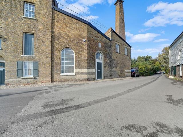 Apartment for rent in Radfield, Swale