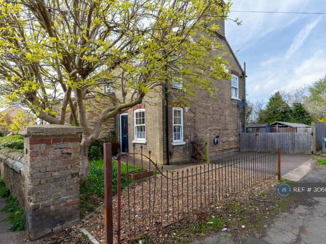 House for rent in Stotfold, Central Bedfordshire
