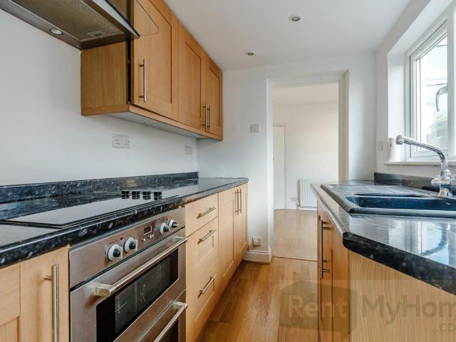 Apartment for rent in Swanscombe and Greenhithe, Monks Orchard