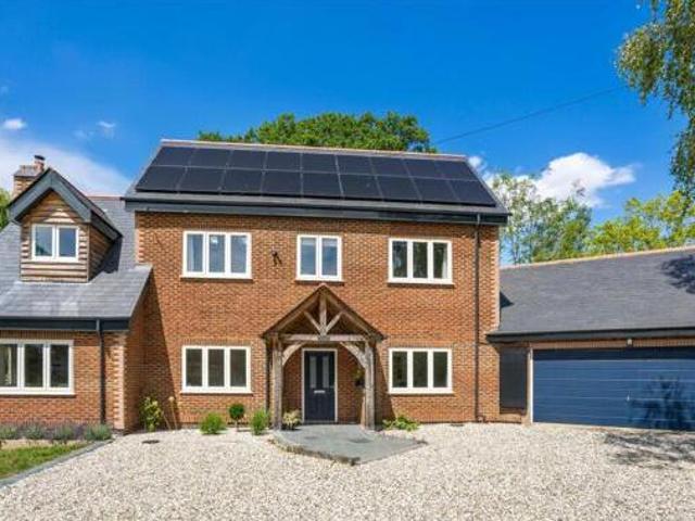 House for sale in Tadley, Priest Down