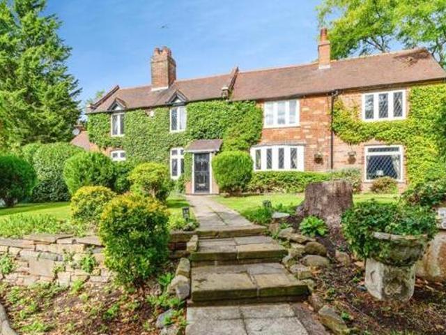 House for sale in Tettenhall, West Midlands
