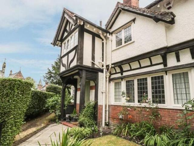 House for rent in Lyons, Greater London