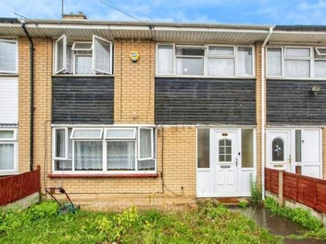 House for sale in Tilbury, Essex