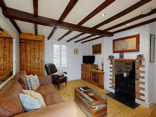 House for rent in Upton, Acol