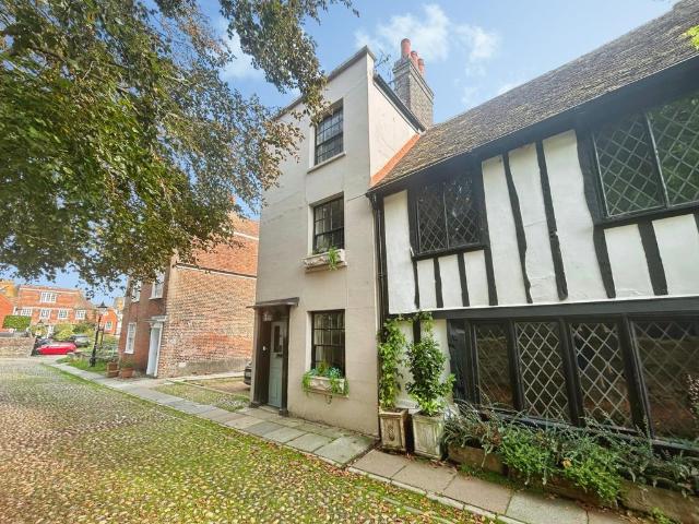House for rent in Rock Channel Quay, Rother