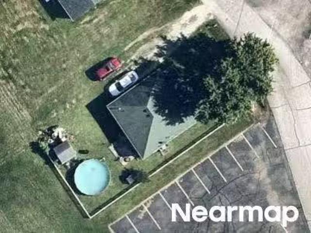 House for sale in Scottsburg