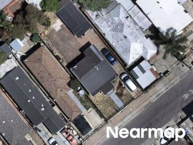 House for sale in Oakland, California