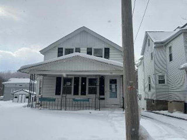 House for sale in Little Falls