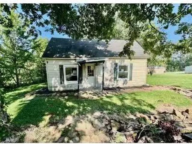 House for sale in Central City