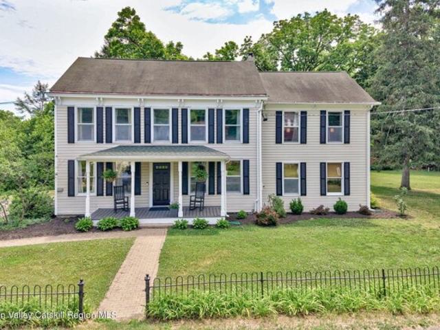 House for sale in Cottekill, New York
