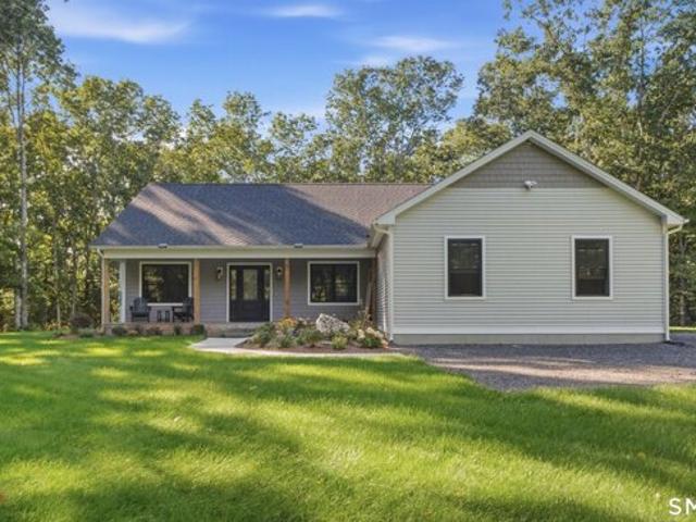 House for sale in Brooklyn, Northeastern Connecticut Planning Region