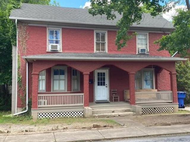 House for sale in Front Royal