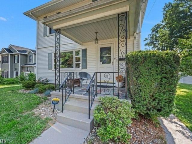 House for sale in Netcong, New Jersey