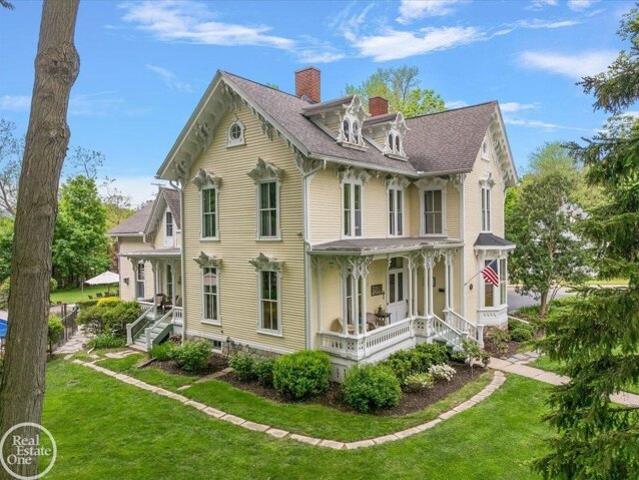 House for sale in Romeo