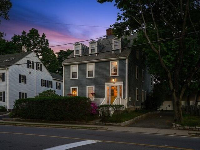 House for sale in Wakefield, Massachusetts