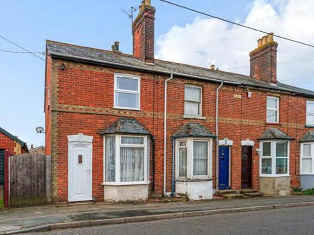 House for sale in Chipping Hill, Essex