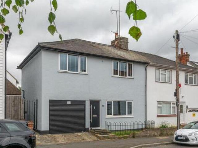 House for sale in Chipping Hill, Essex