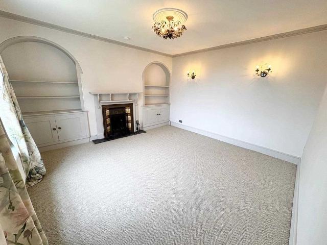 House for rent in Barton In Fabis, East Midlands